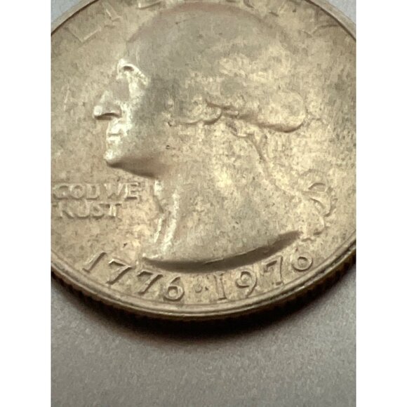 Bicentennial Washington Quarter Dollar 1776-1976 No Mint Mark Coin Currency - Picture 2 of 3